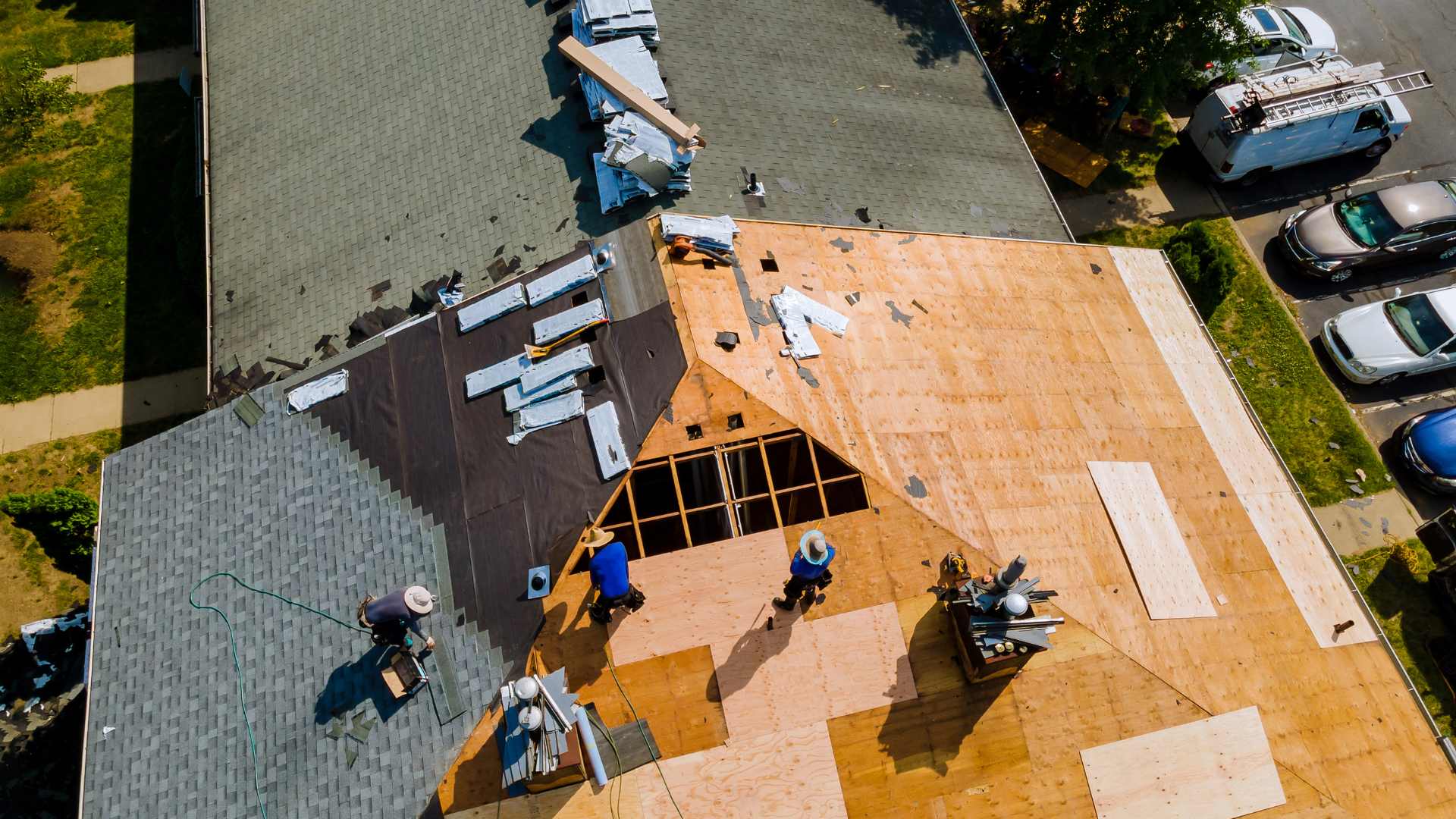 Roofing in Iowa City, IA